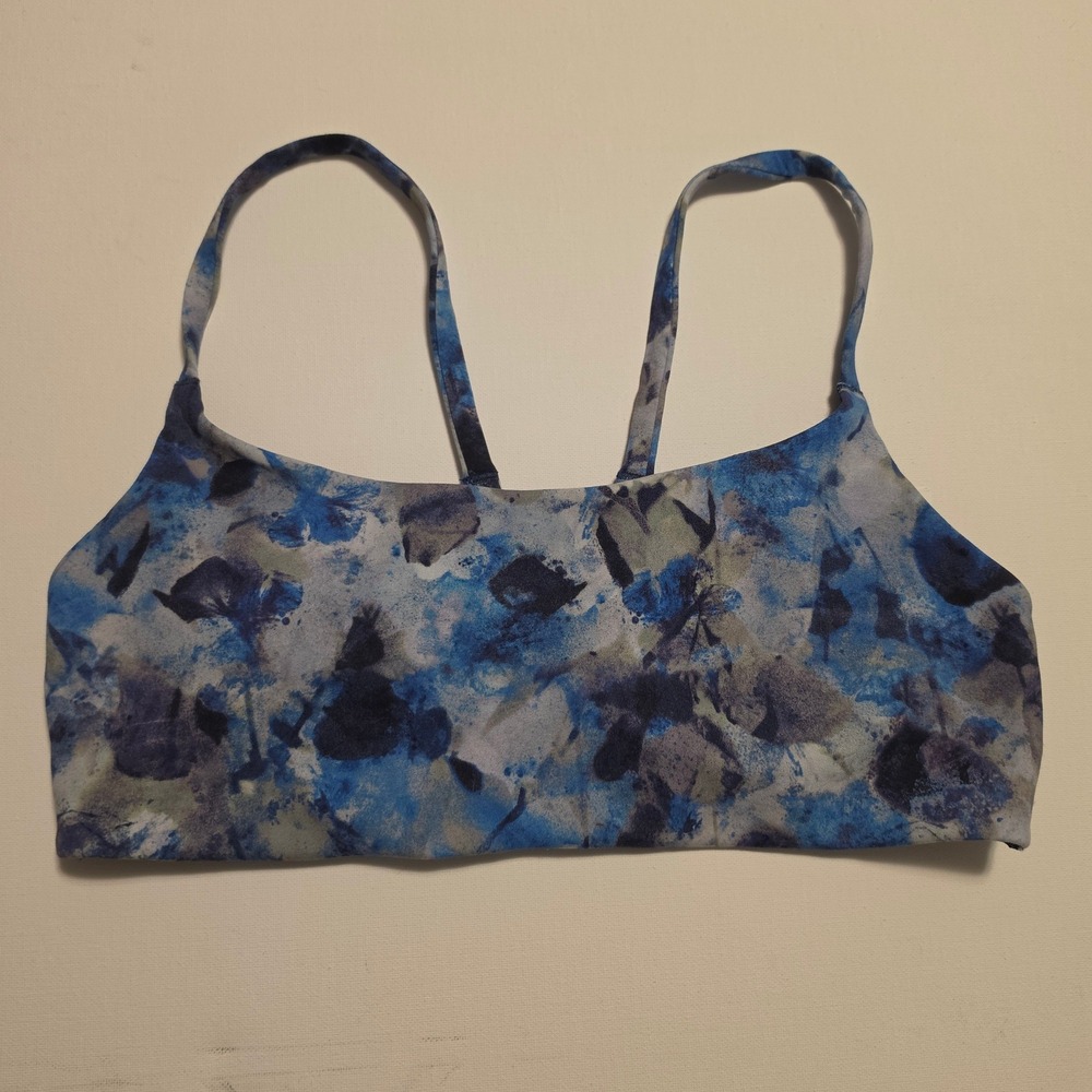 Lululemon Flow Y Bra Nulu Blue Grey Watercolor Floral Sports Bra Size 8